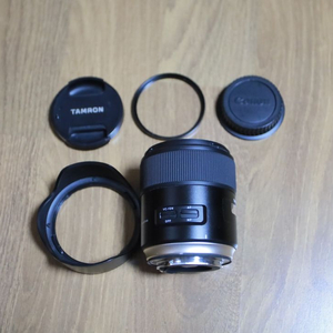 탐론 45mm VC f1.8 캐논 마운트