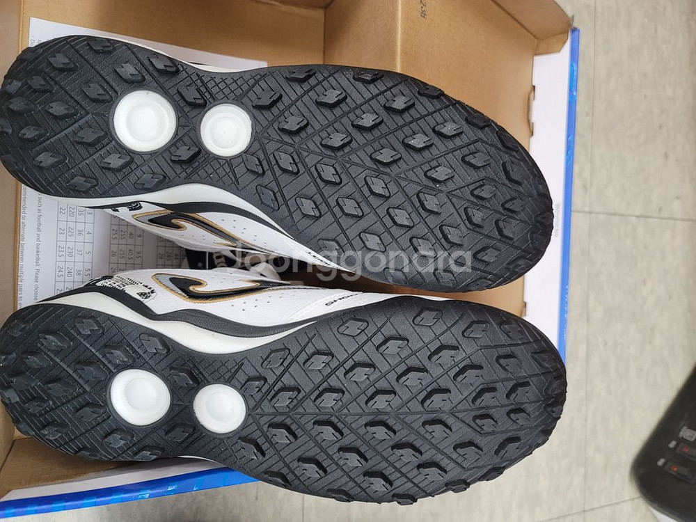 조마 리액티브 tf 275 미사용 풋살화 판매--1