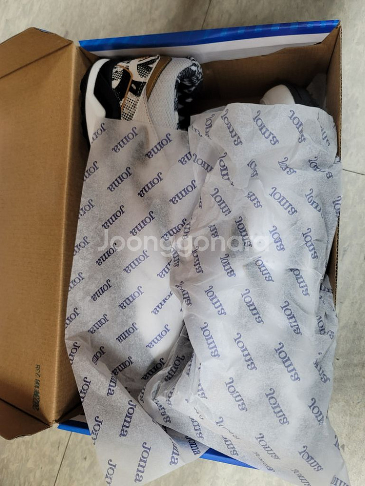 조마 리액티브 tf 275 미사용 풋살화 판매--2