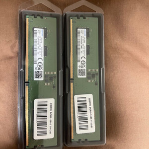 삼성전자 램 DDR5-5600 8g x 2개 판매합니다