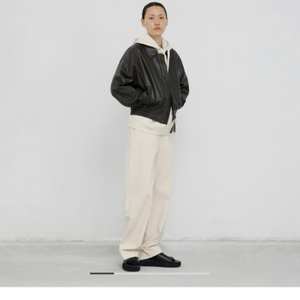 알테 가죽 자켓 (alte leather bomber)