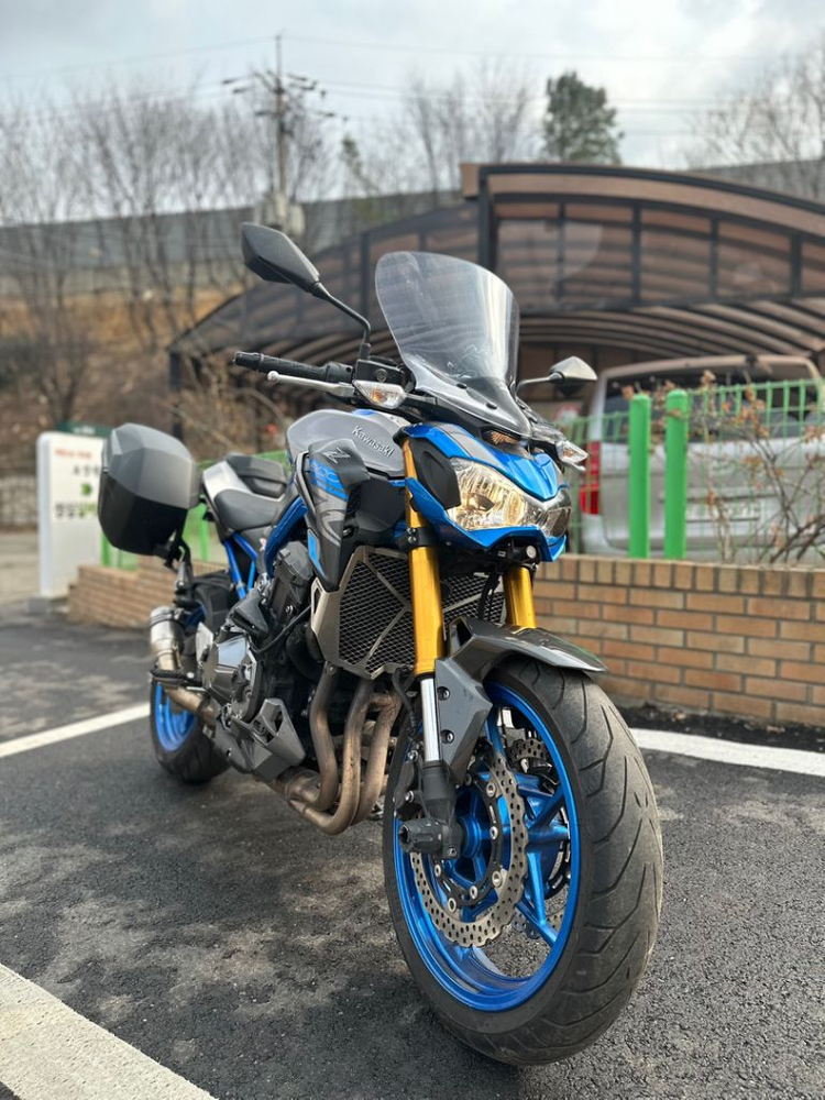 가와사키Z900 (2017) 이미지