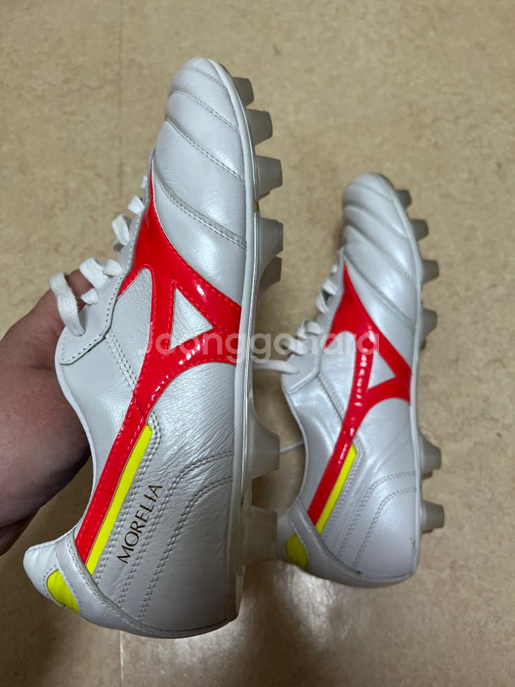 축구화 미즈노 모렐리아 275--1