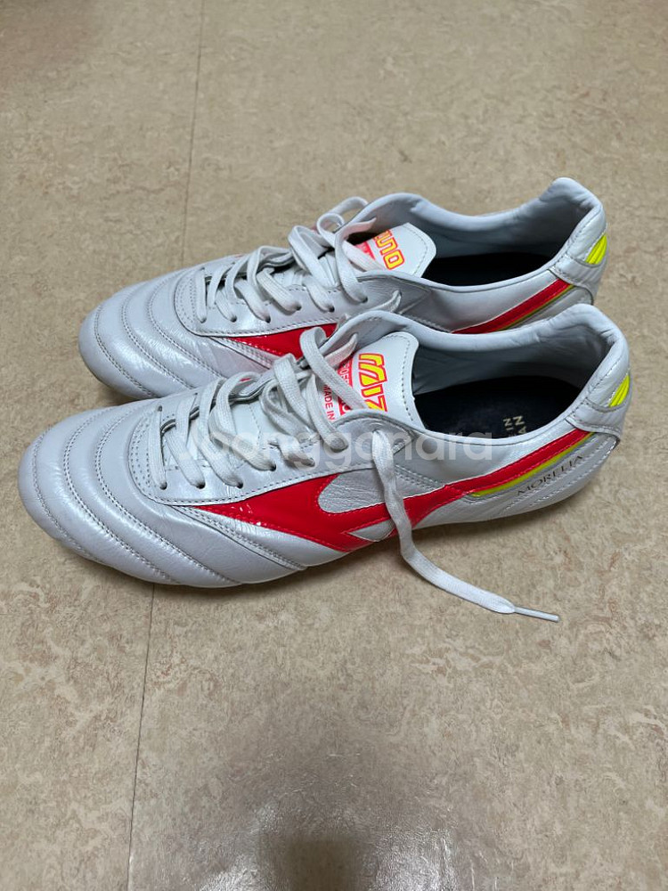 축구화 미즈노 모렐리아 275--3