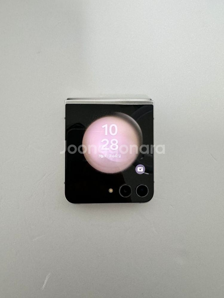 정상해지 제트플립5 256GB 크림 A급 선착순판매--2