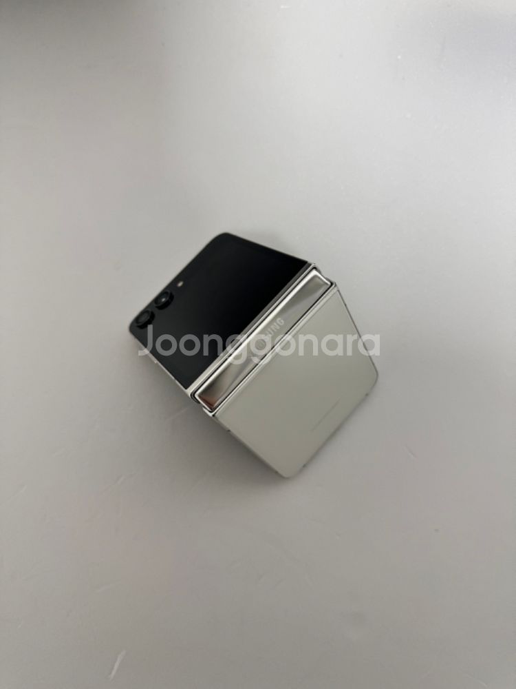 정상해지 제트플립5 256GB 크림 A급 선착순판매--4