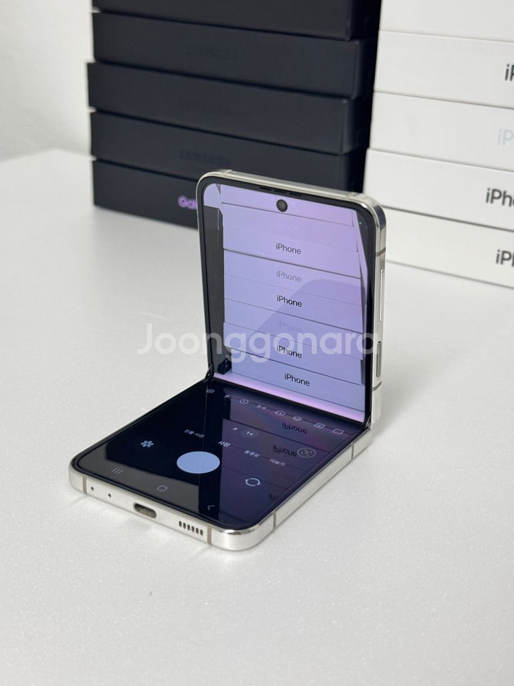 정상해지 제트플립5 256GB 크림 A급 선착순판매--1