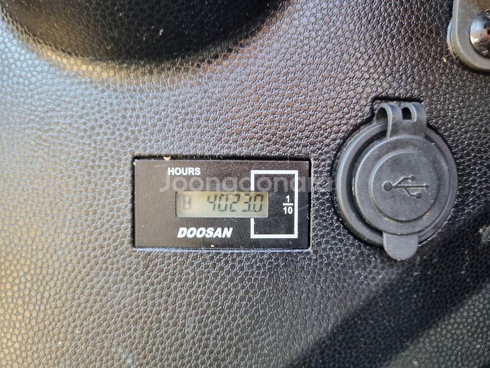 중고 굴삭기 DX65MT-7 2022년식 버켓3종--8