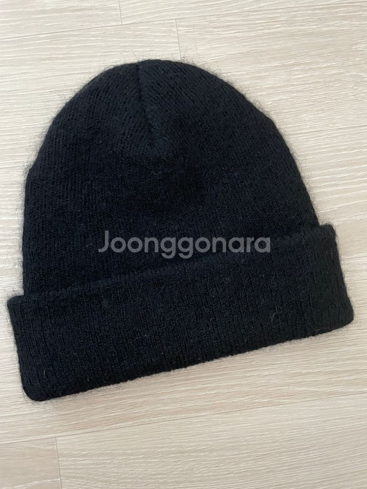 [새상품/정품] 슈프림 비니 블랙--1