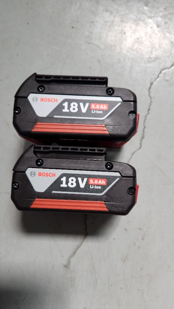 공구ㅡ 철물 보쉬 충전 그라인더 GWS18v-7 풀셋트--3