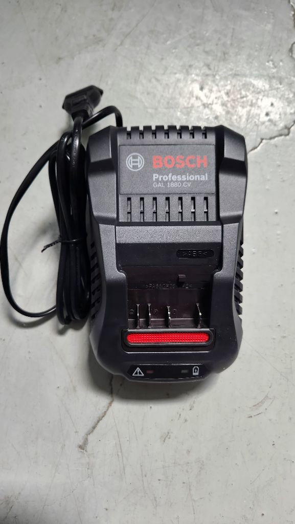 공구ㅡ 철물 보쉬 충전 그라인더 GWS18v-7 풀셋트--4