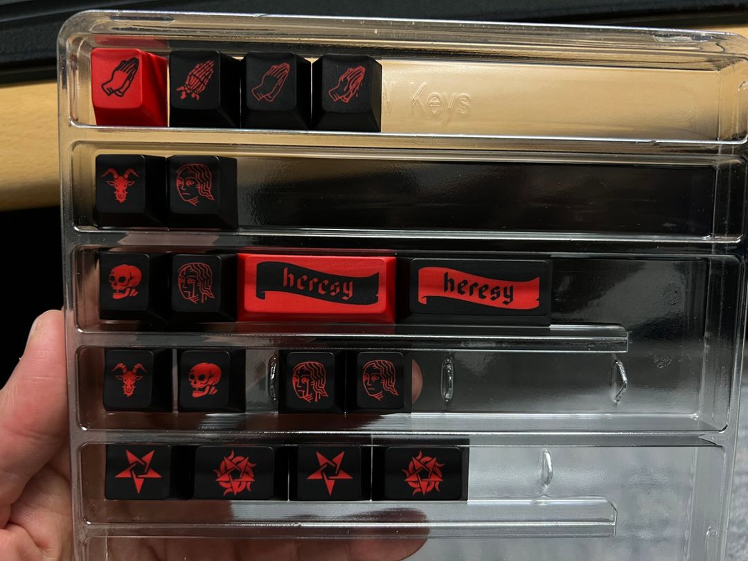 Demon Slayer Character Guitar Pick Set #귀멸의칼날,#기타,#피크 on Bunjang Global  Site., image size:1080x810