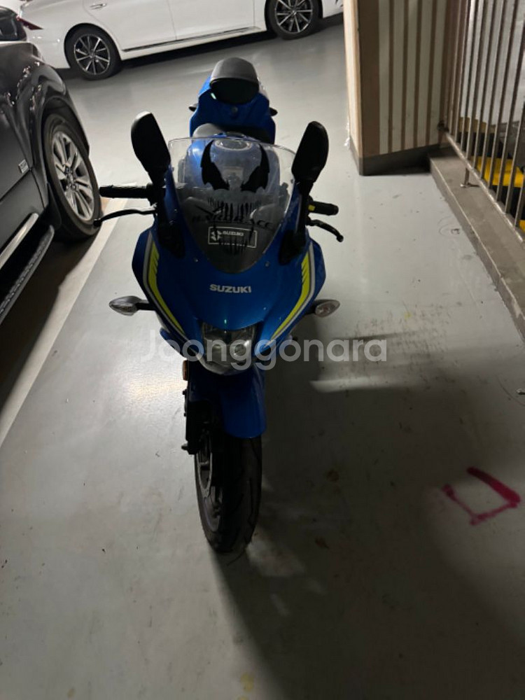 스즈키 GSXR-125R BLOU--6