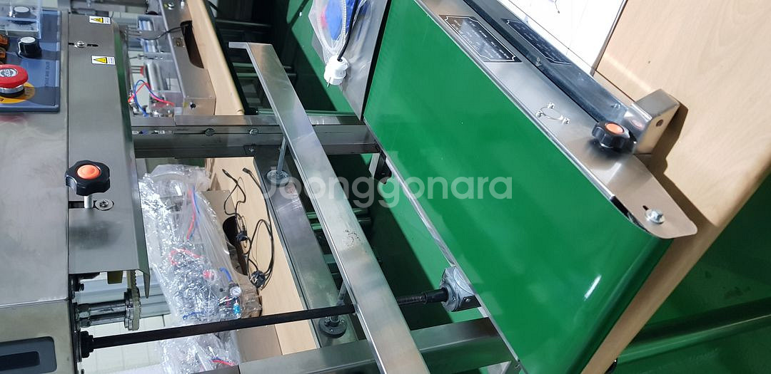 와이드밴드실러수직압인--2