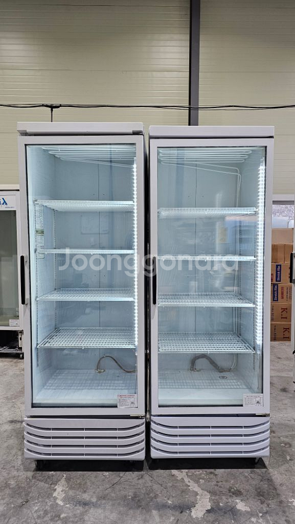 수직냉동고 아이스크림냉동고 간냉식--1