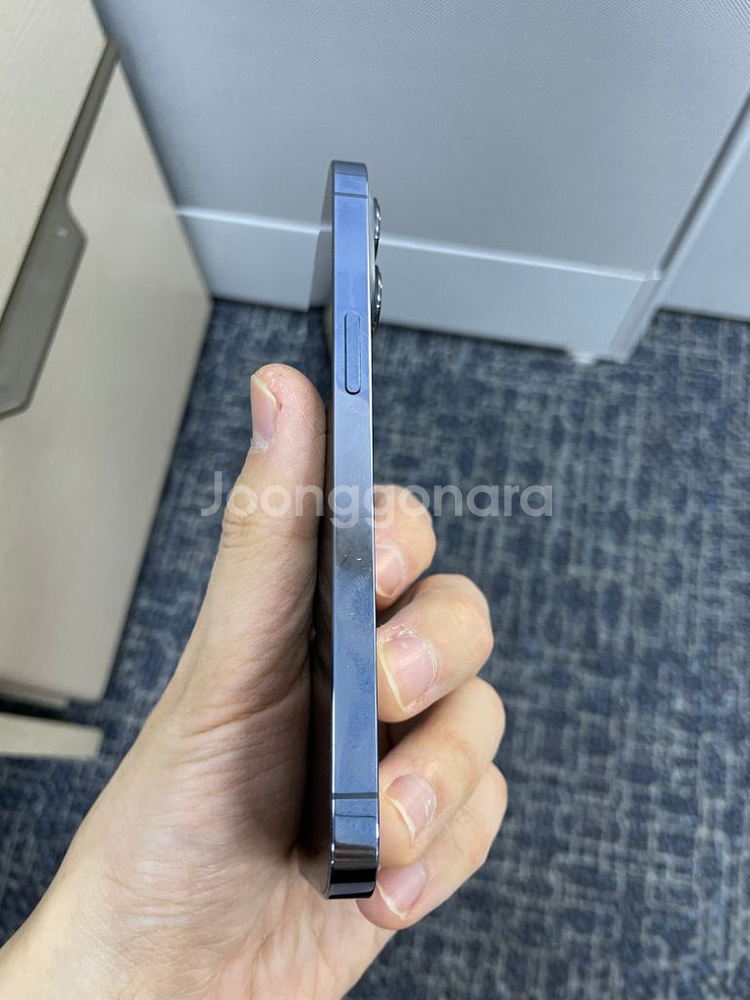 아이폰 13 프로 256기가 액정멍 액정파손--1