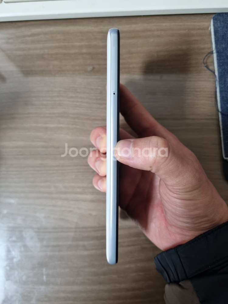 삼성 갤럭시 A31 SM-A315N 화이트 중고폰--4