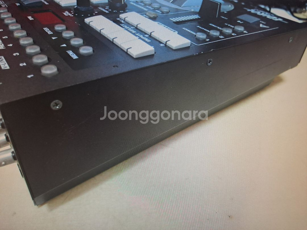 롤랜드 에디롤 V-8 영상 스위쳐 판매--3