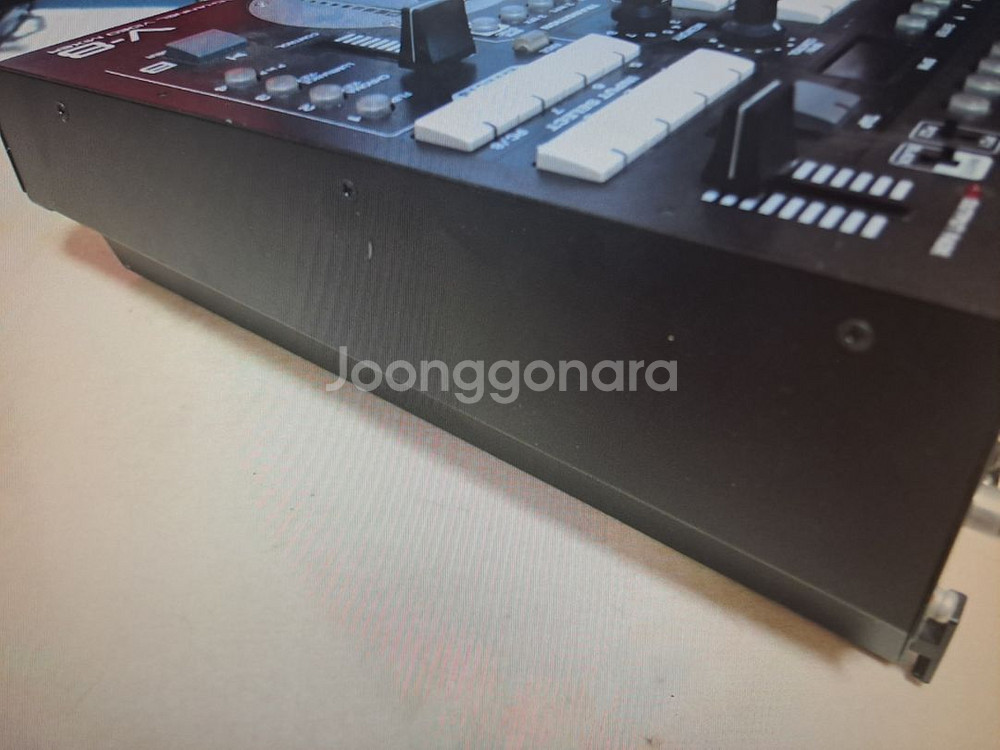 롤랜드 에디롤 V-8 영상 스위쳐 판매--4