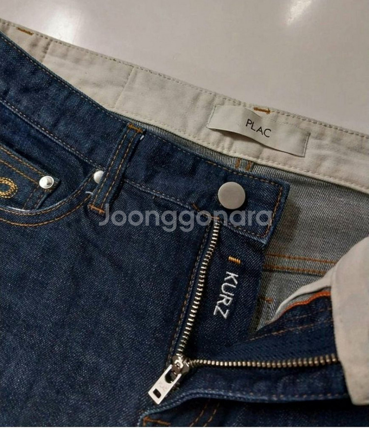 32)플랙진 가죽패치 진청 스판 크롭팬츠 일자청바지--4