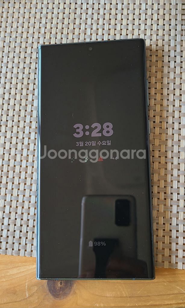 갤럭시 s22울트라 256기가 팝니다..--7