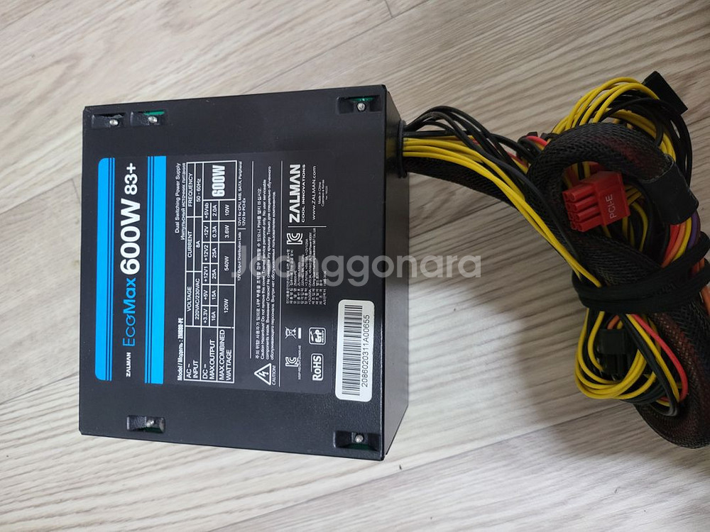 잘만 ecomax(에코맥스) 600w 파워 팝니다.--3