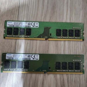삼성 램 DDR4 RAM 8GB 2개 팝니다.