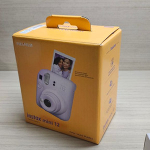 폴라로이드 카메라(instax mini 12)