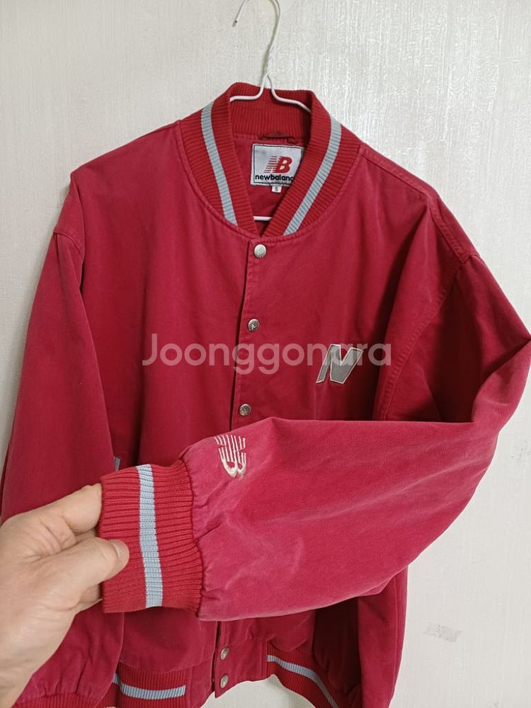 여성 뉴발란스 올드스쿨 바시티자켓 (오버핏100-105--3