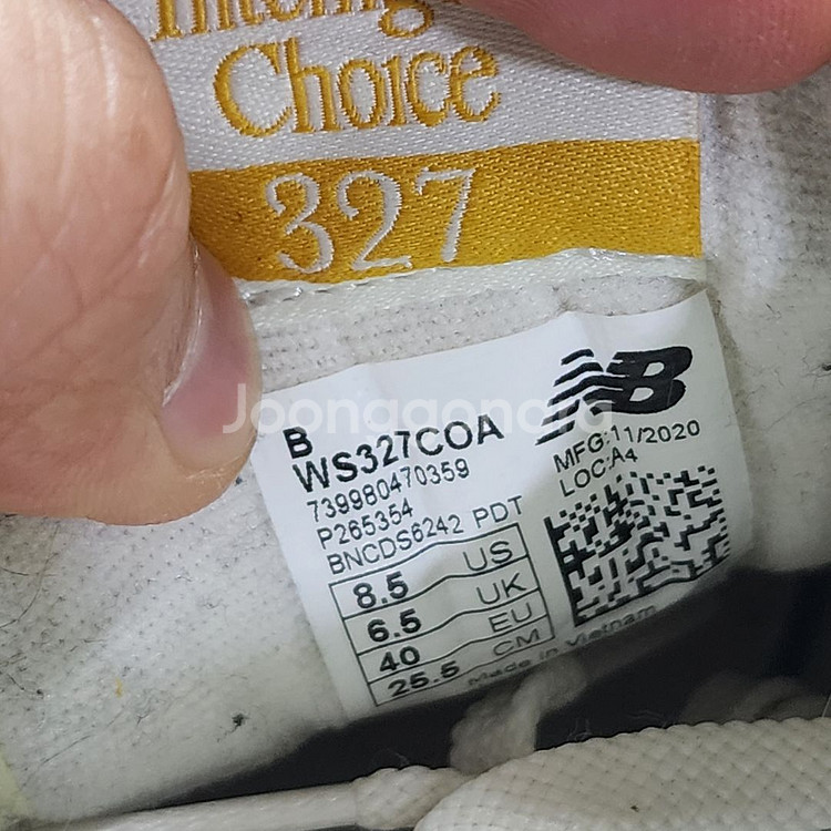 정품)뉴발란스 우먼 327 미드나잇마젠타 퍼플블랙255--6