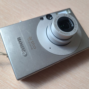 Canon ixus 70