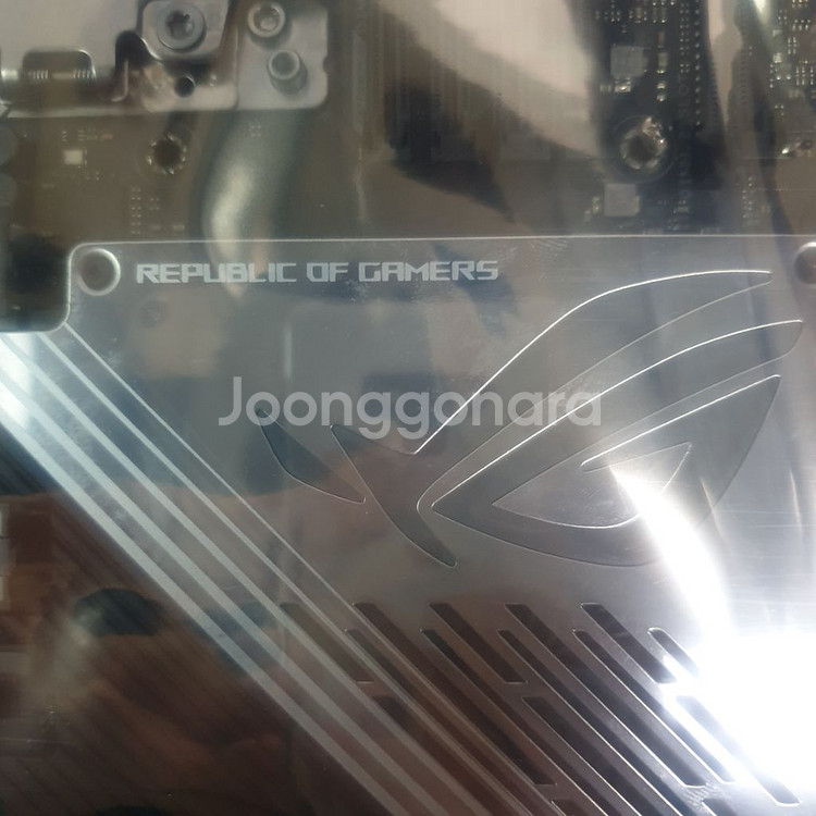 ASUS ROG ZENITH II EXTREME ALP--1