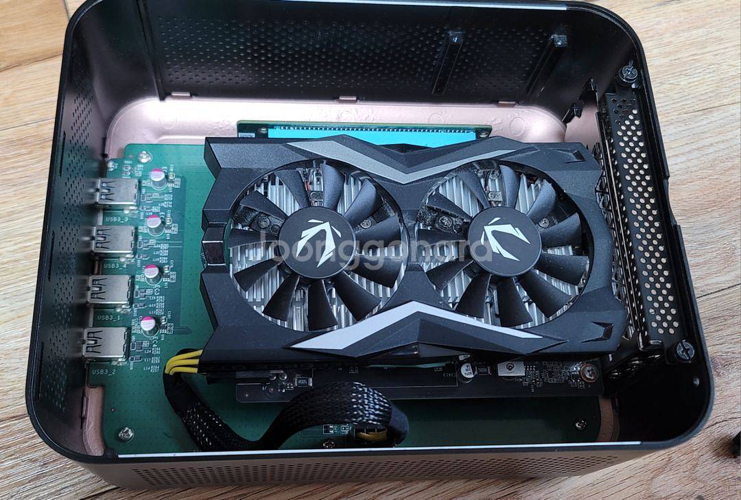 zotac egpu + gtx 1650 super--1