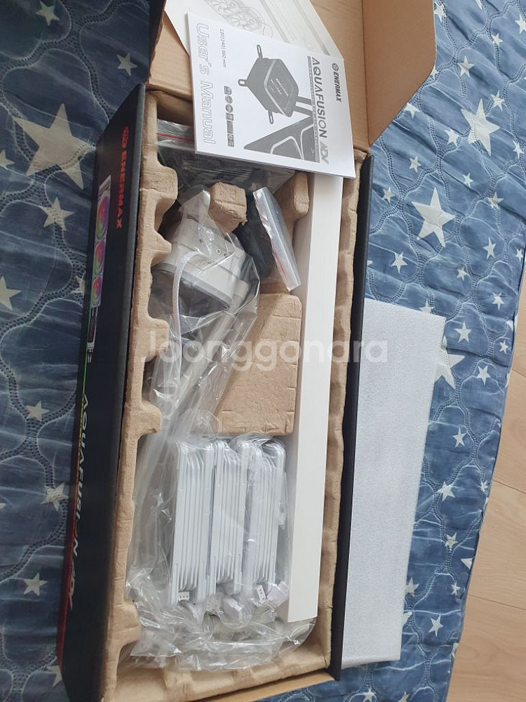 에너맥스 아쿠아퓨전 ADV 360 화이트 팝니다~--1