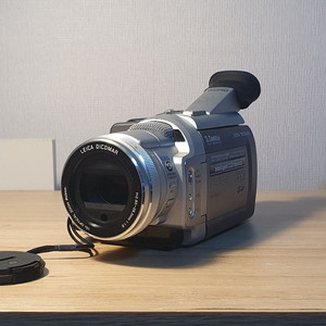 파나소닉 6mm 디지털 캠코더 NV-MX500