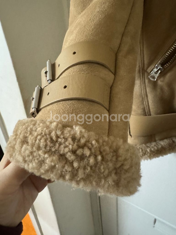 아크네스튜디오 벨로시티 무스탕 베이지 38 분더샵구매--1