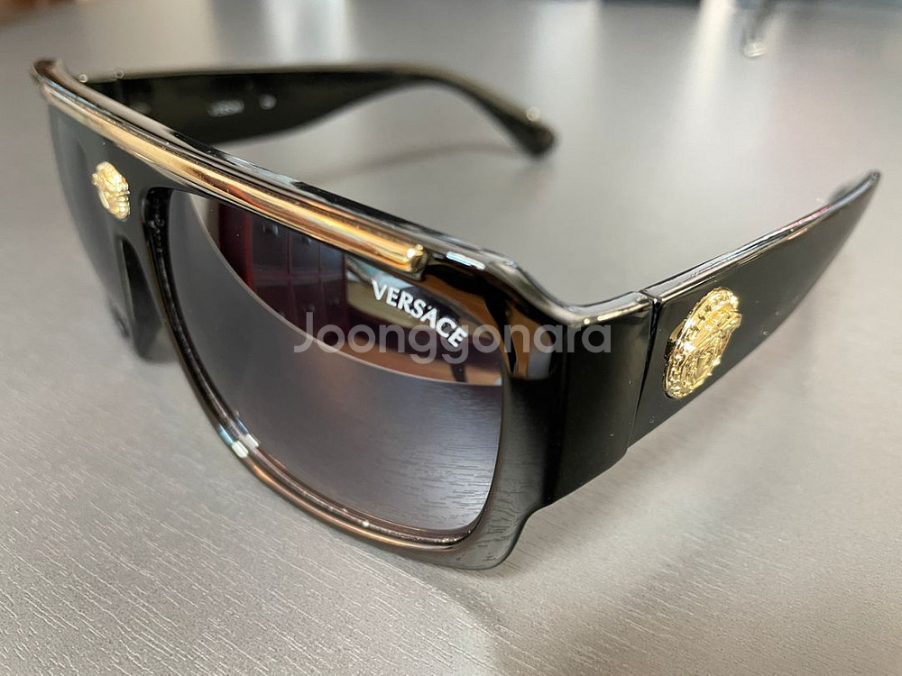 각종 안경테 & 선글라스 17개--4