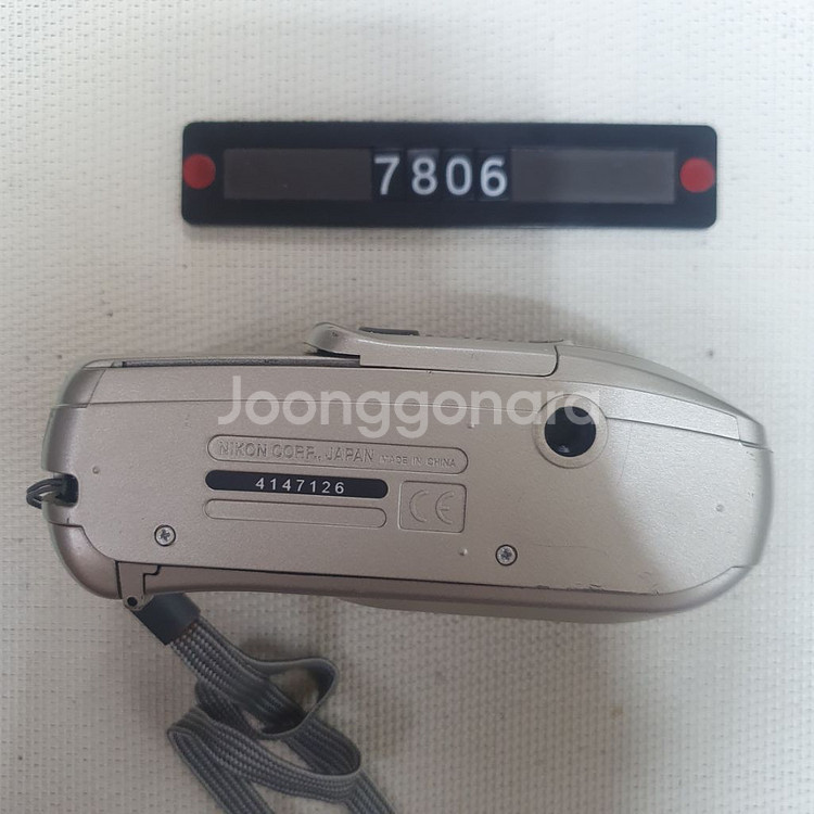 니콘 라이트 터치 줌 70W AF 데이터백 필름카메라--4