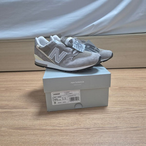 새상품) 뉴발란스 u996gr 오리지널 285