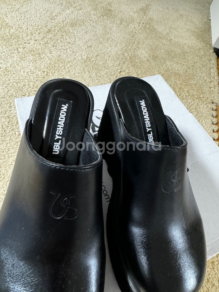 어글리쉐도우 230통굽 9센치 1번착용/ 11주고 구매--4