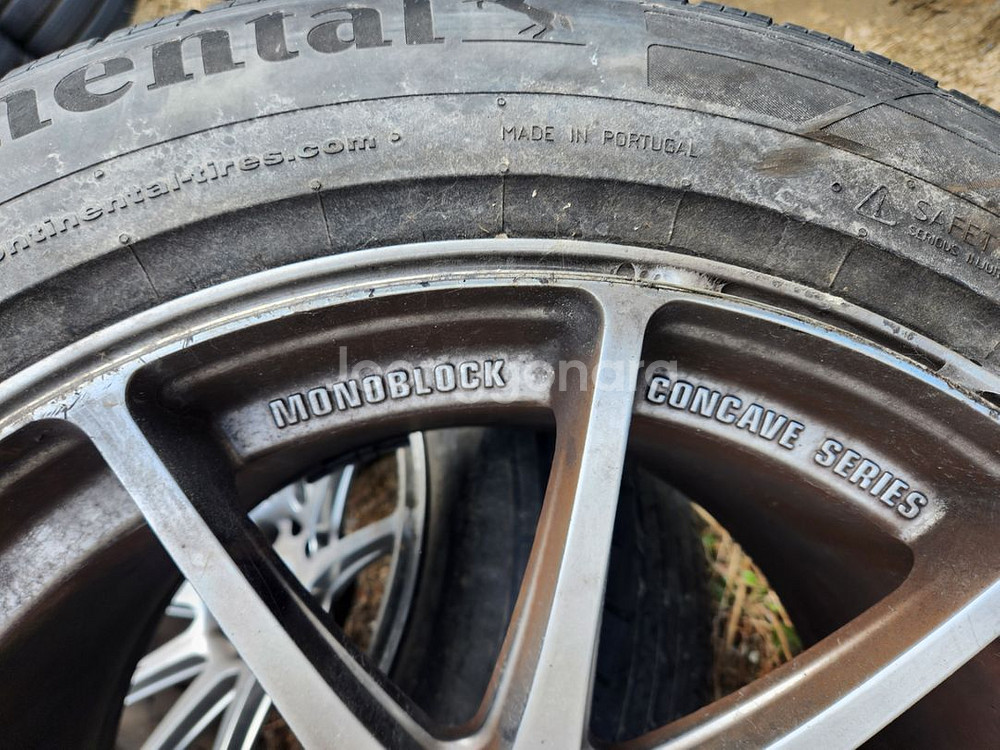 아비드18인치 2556018휠타이어--6