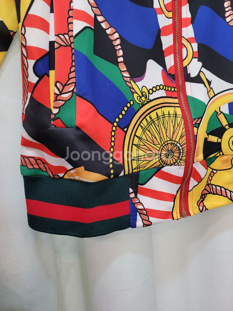 16만원 최고급 네오프랜 집업점퍼--2