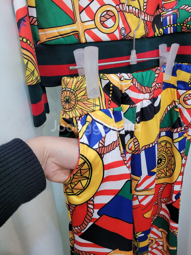 16만원 최고급 네오프랜 집업점퍼--7