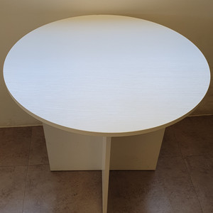 원형원목 테이블