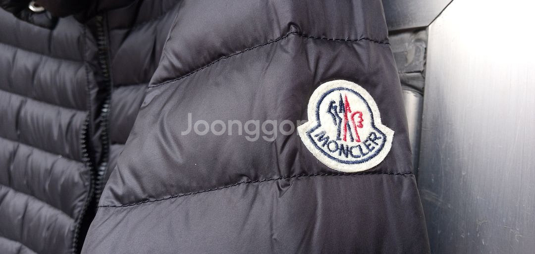 몽클레어 세이블 경량 롱패딩점퍼 2 상태최상--2