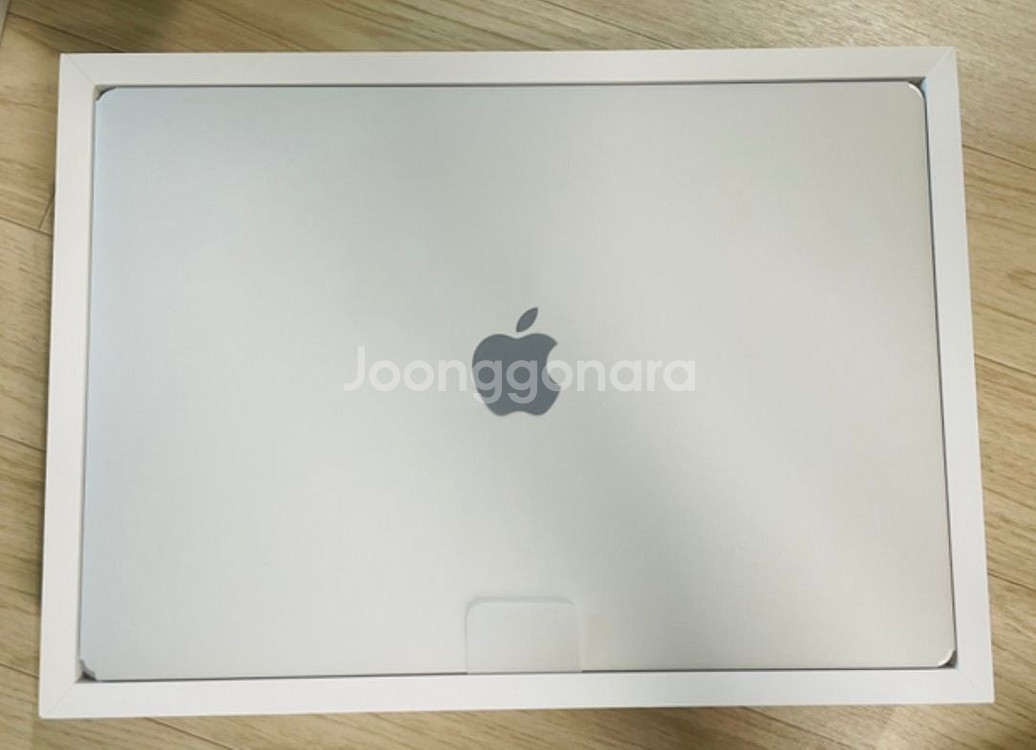 애플맥북프로 16 실버 M3 pro--2