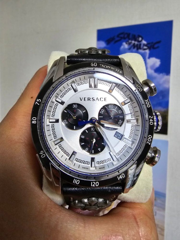 베르사체 크로느 그래프 가죽시계(최종할인) 이미지