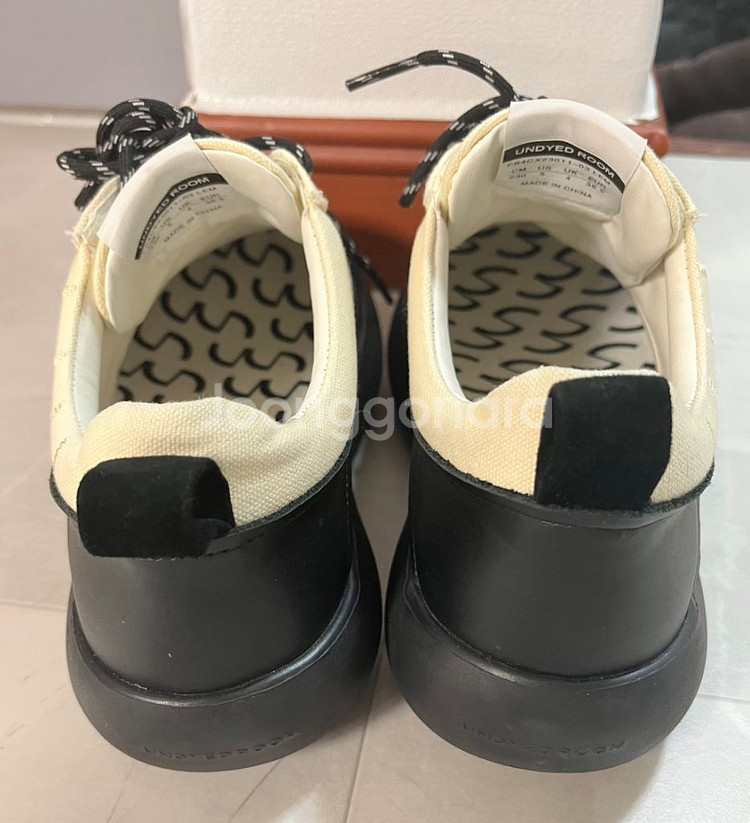 언다이드룸 운동화230--2