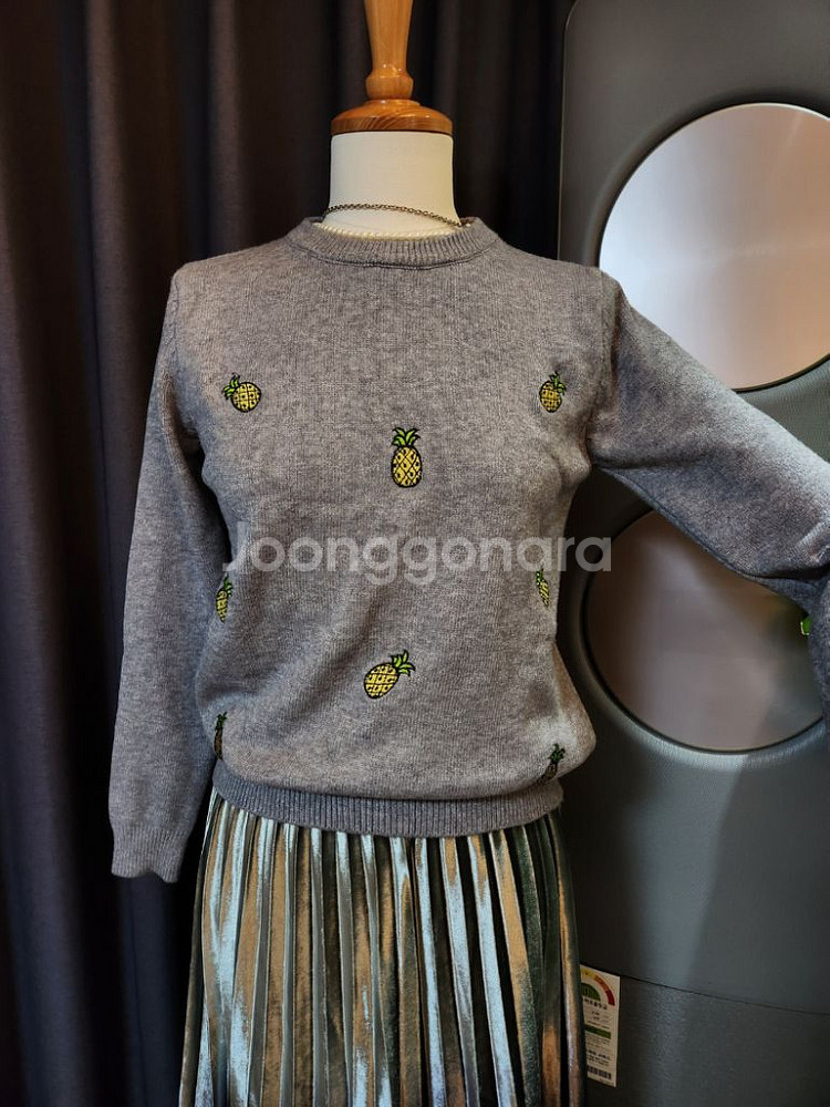 55~55반 n.by 니트티셔츠/플리츠 스커트--1