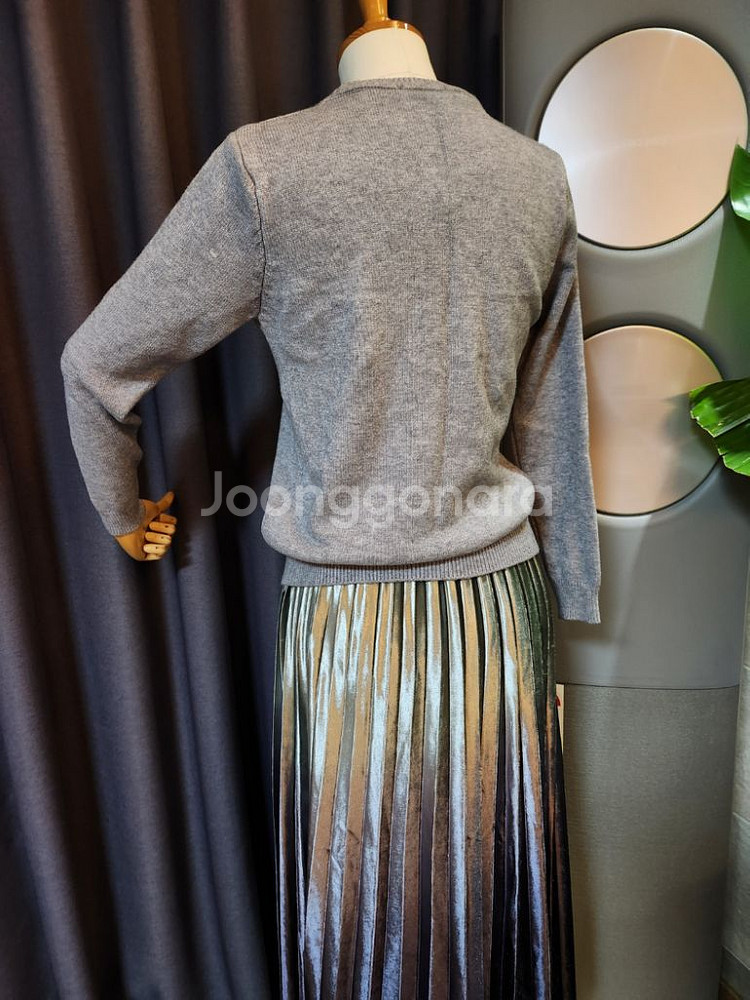 55~55반 n.by 니트티셔츠/플리츠 스커트--4